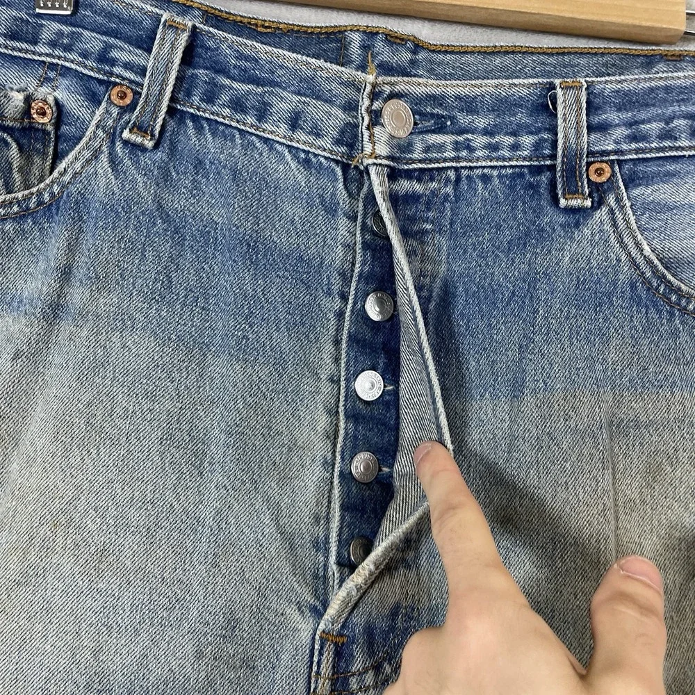 Vtg Levis 501xx Jeans Mens 40x36 (fit 40x33) Distressed 501-0000 USA Thrashed